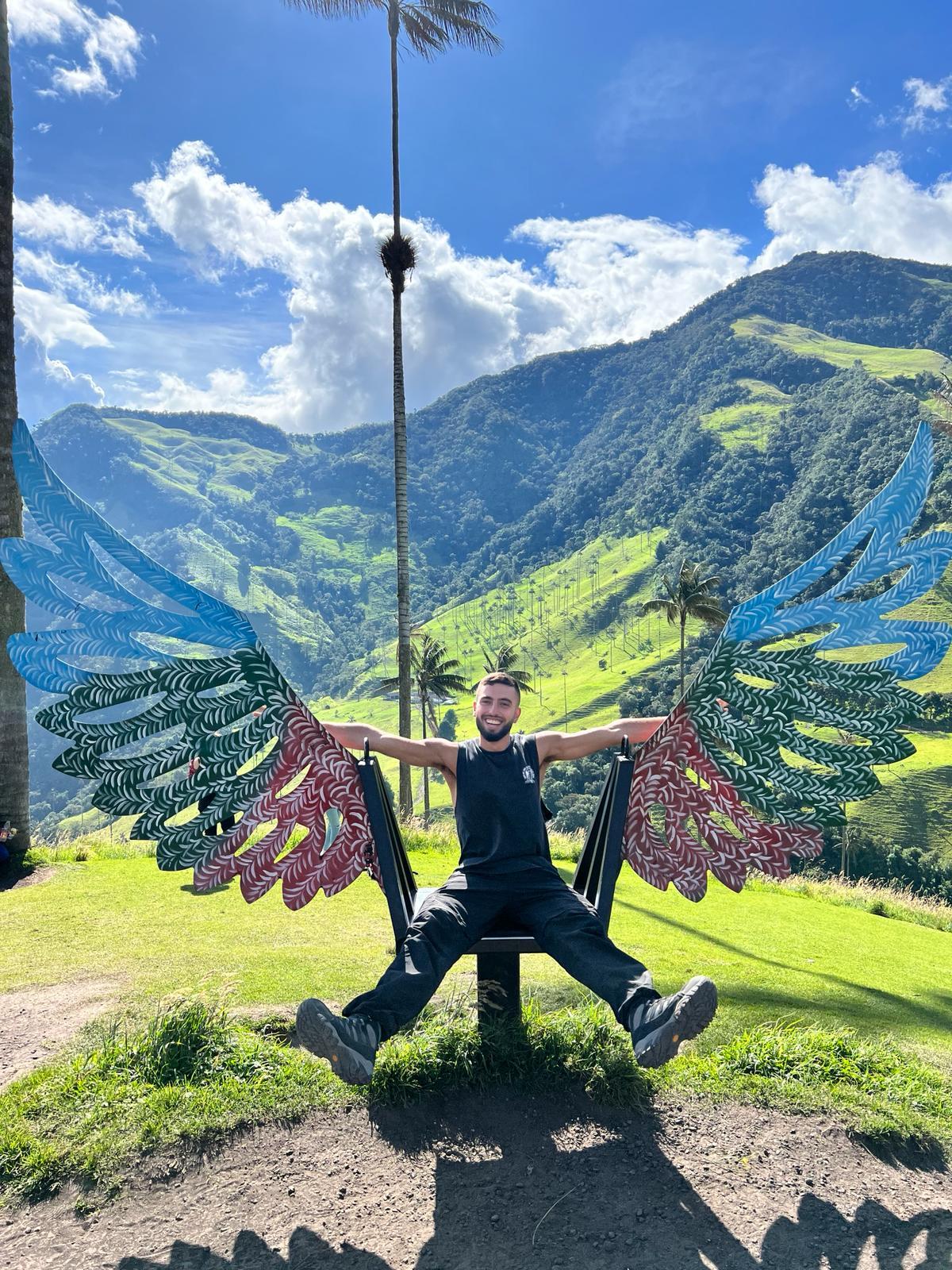 Eliran traveling